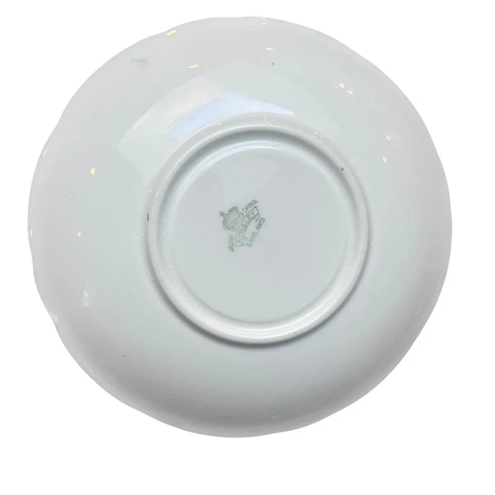 Aynsley handcrafted floating